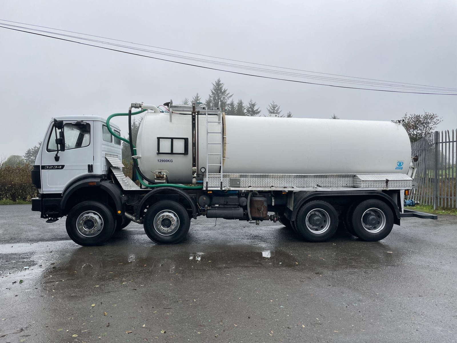 1998 Mercedes SK 3234 8x4 whale Vaccum Tanker – MSM Commercials